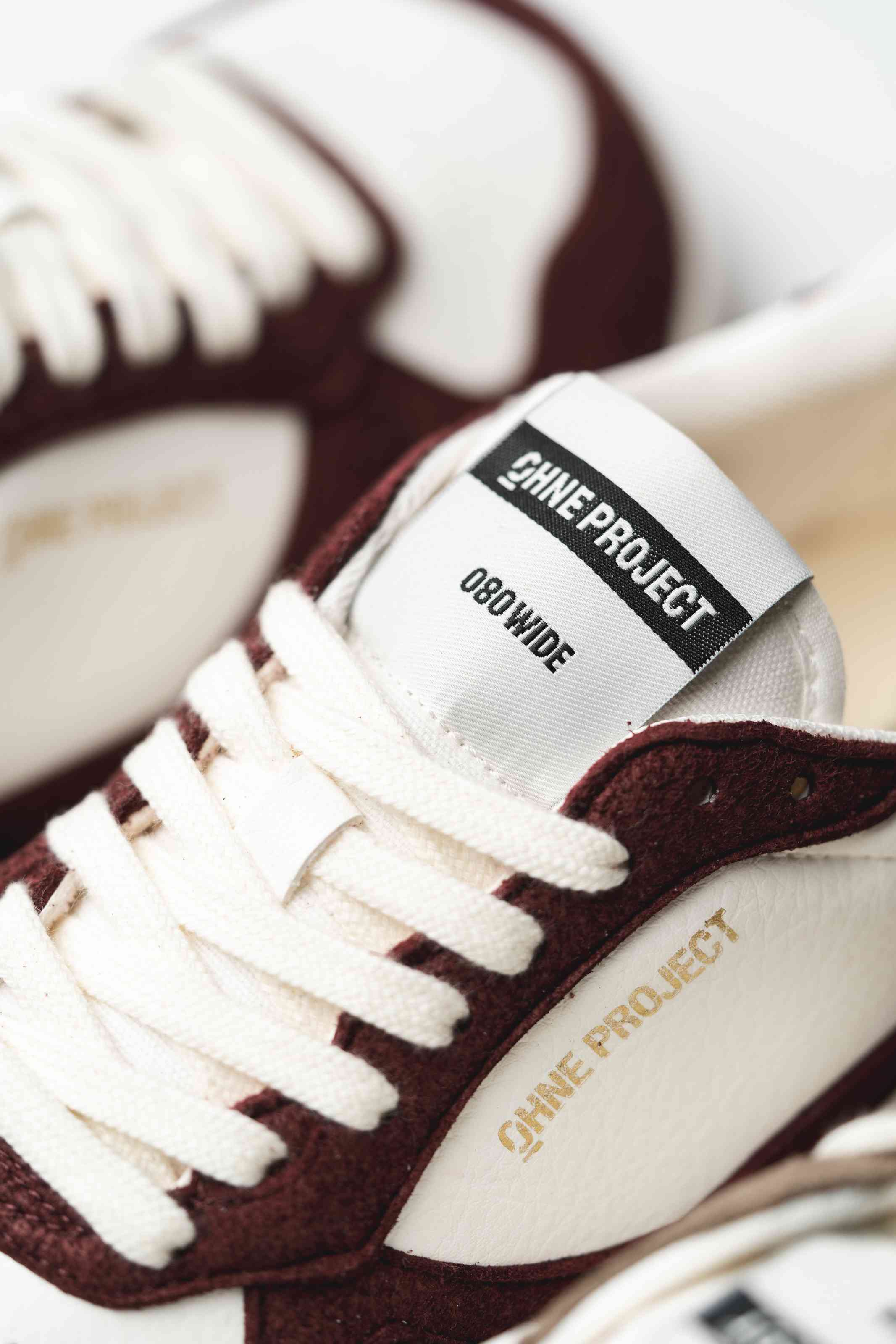 SNEAKER 080 WIDE – RED WINE