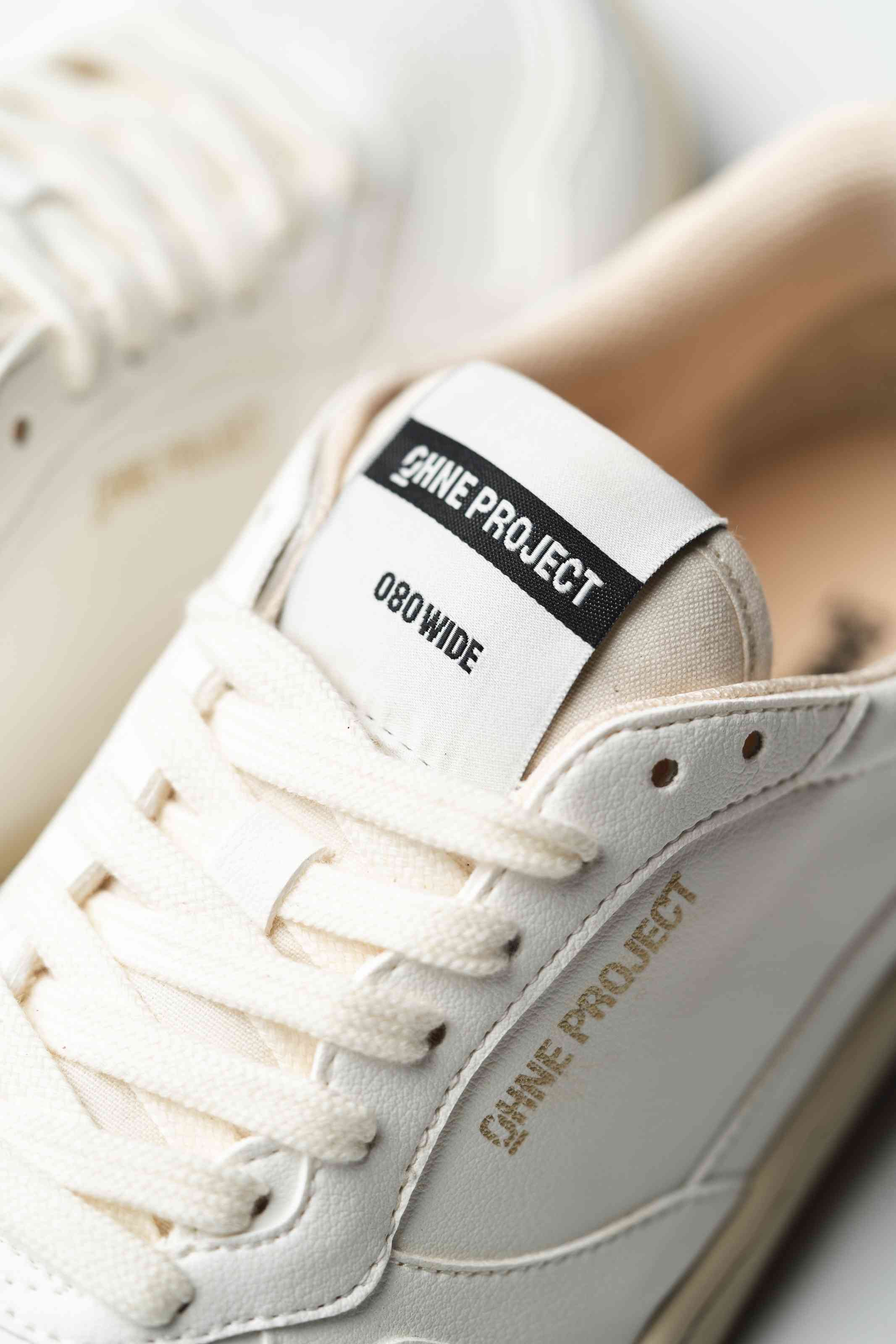 SNEAKER 080 WIDE – VINTAGE WHITE
