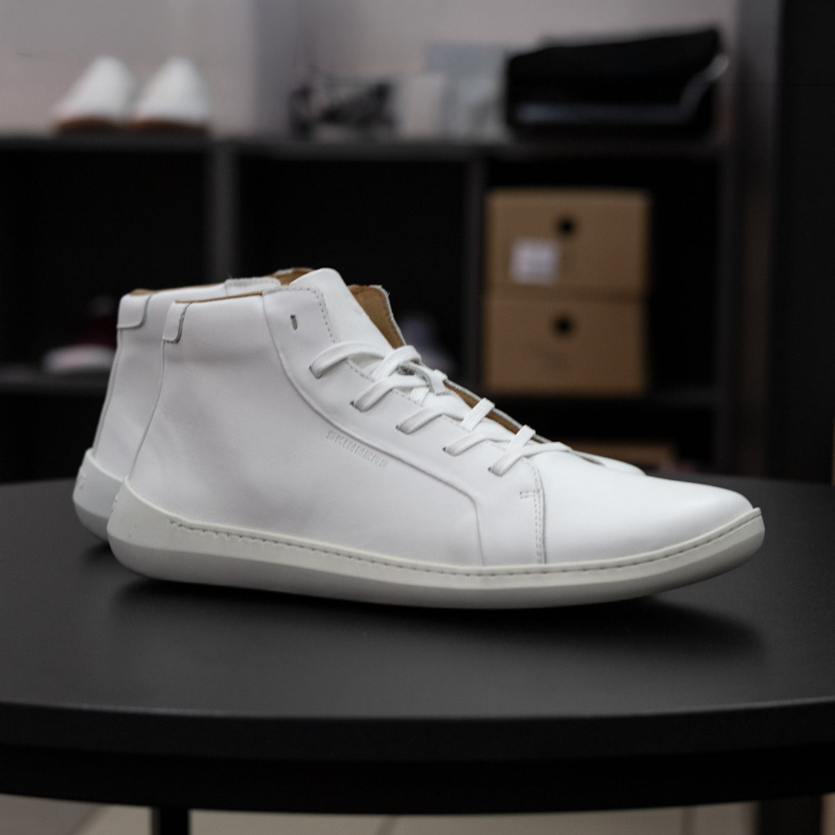 Moonwalker High Top – White