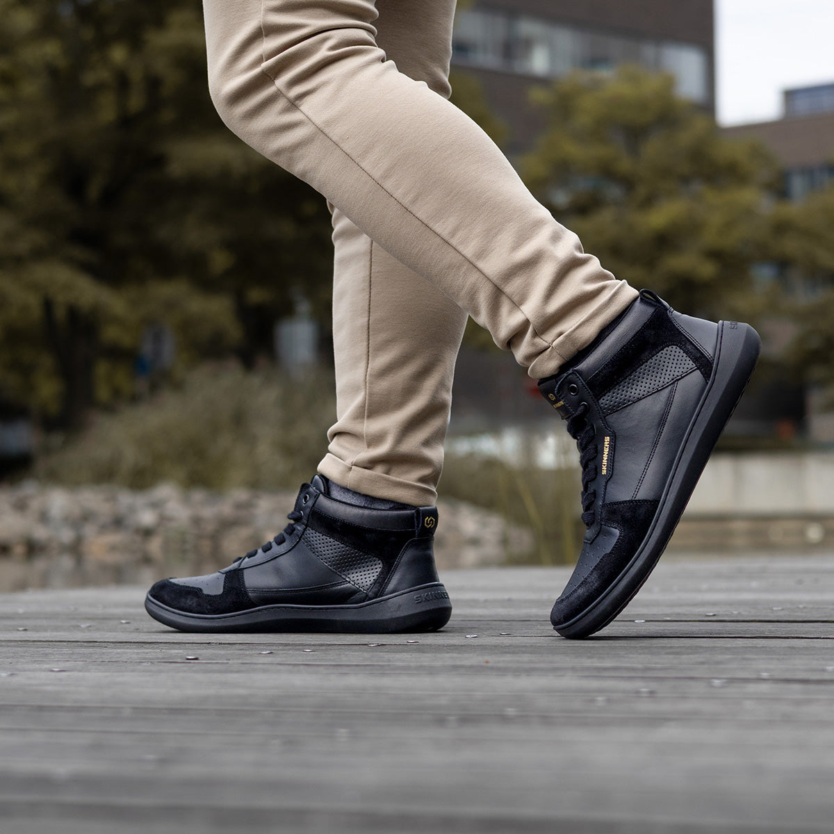 Oldschooler High Top – Black/Black