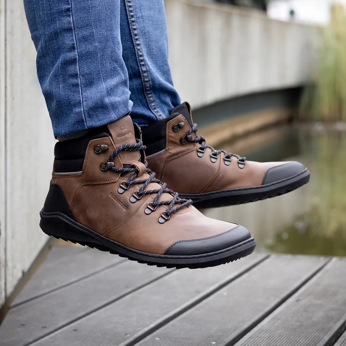 Explorer – Cognac