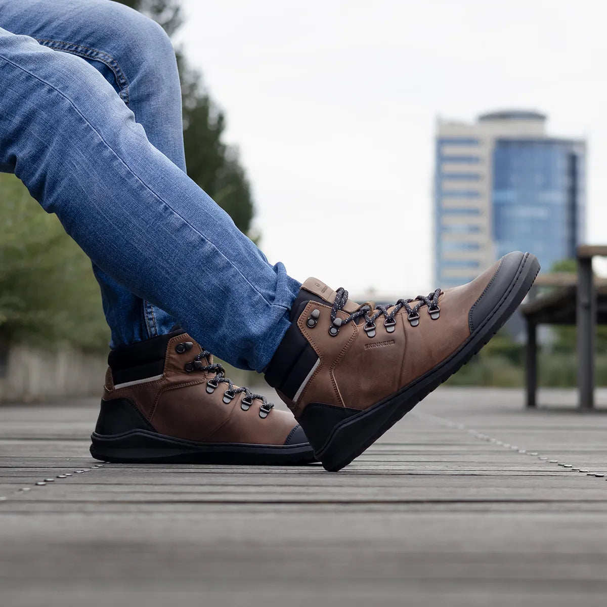 Explorer – Cognac