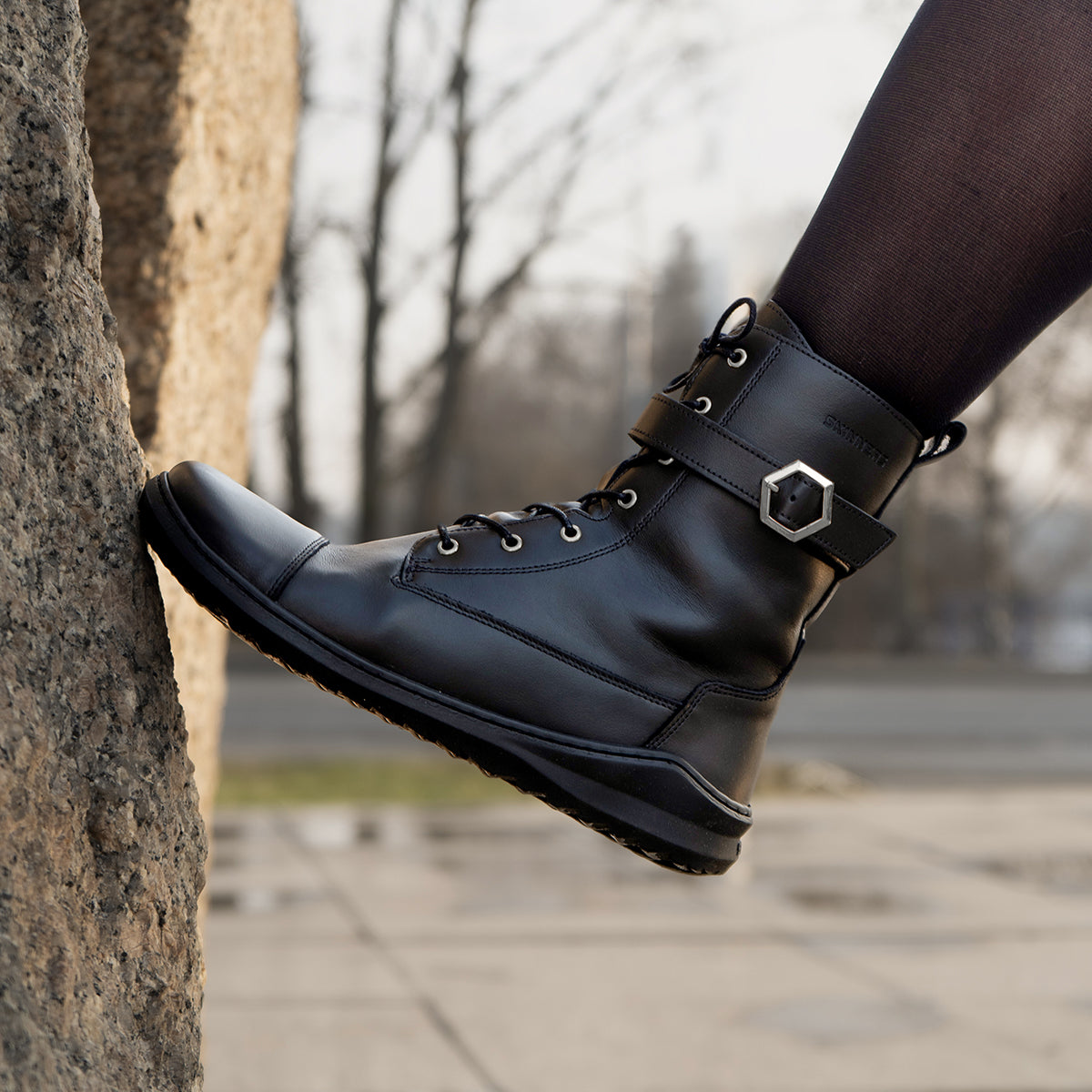 Nebula – Black/Silver