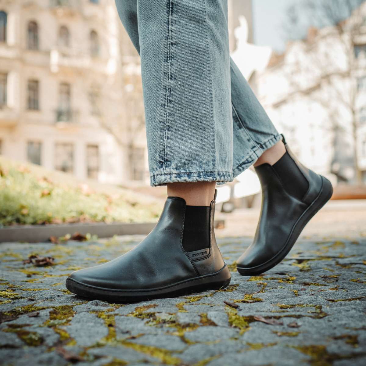 Chelsea – Black