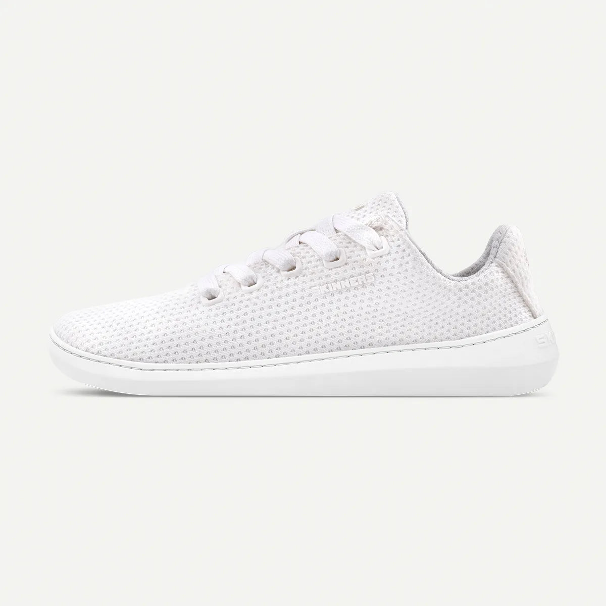 Globetrotter – White