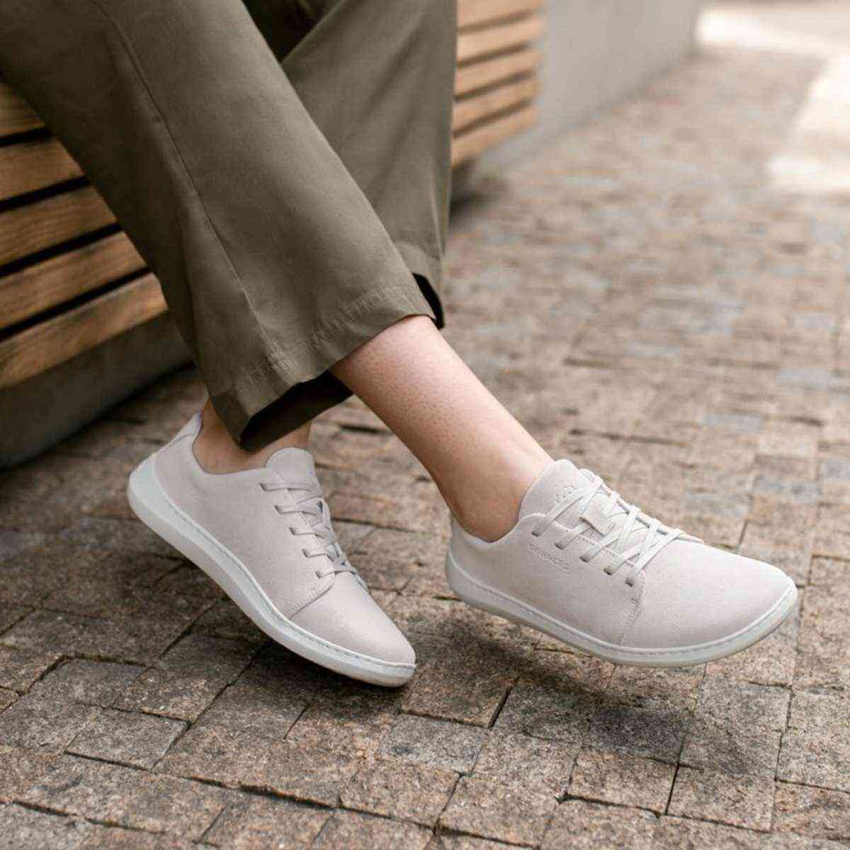 Easygoer – Beige
