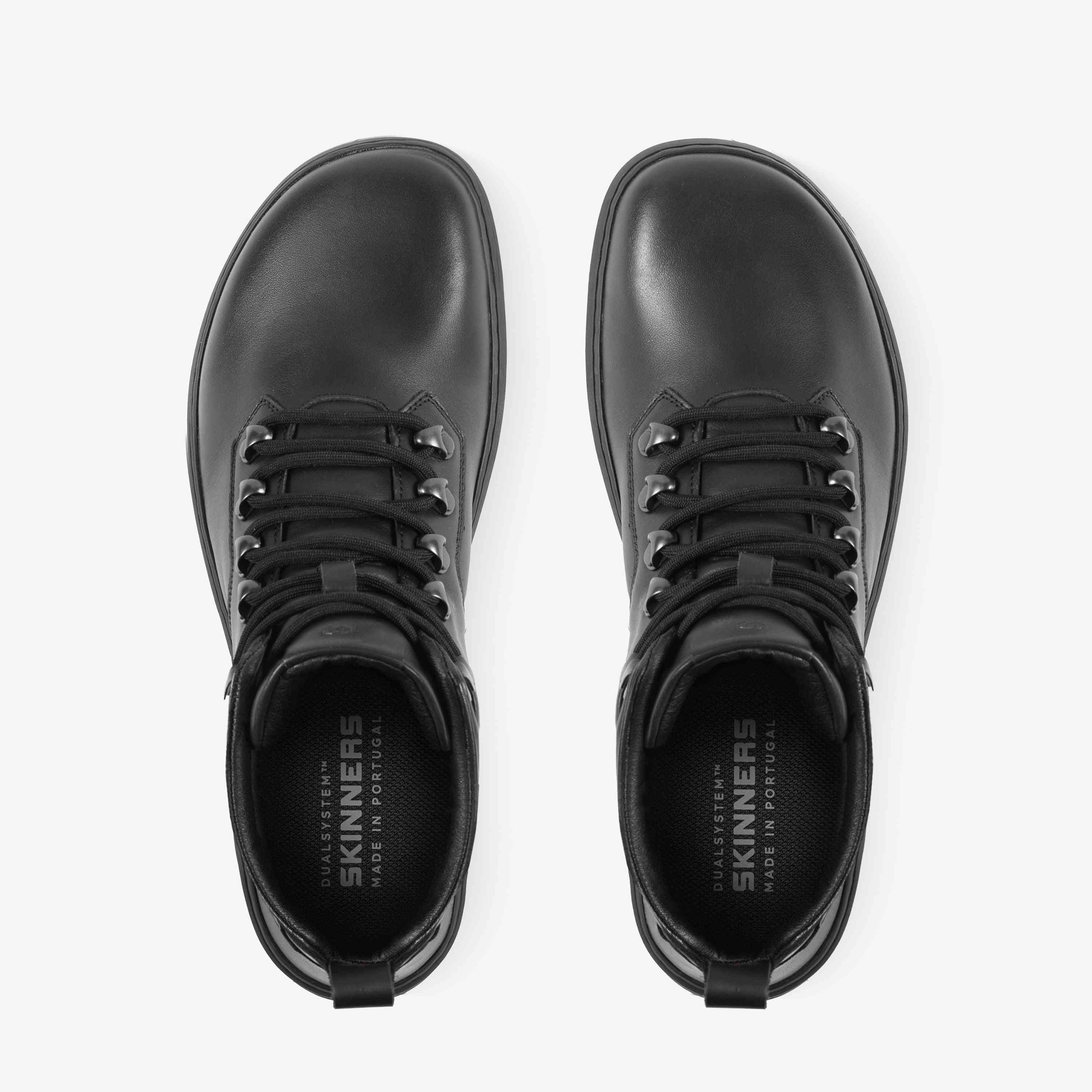 Cavalier – Black