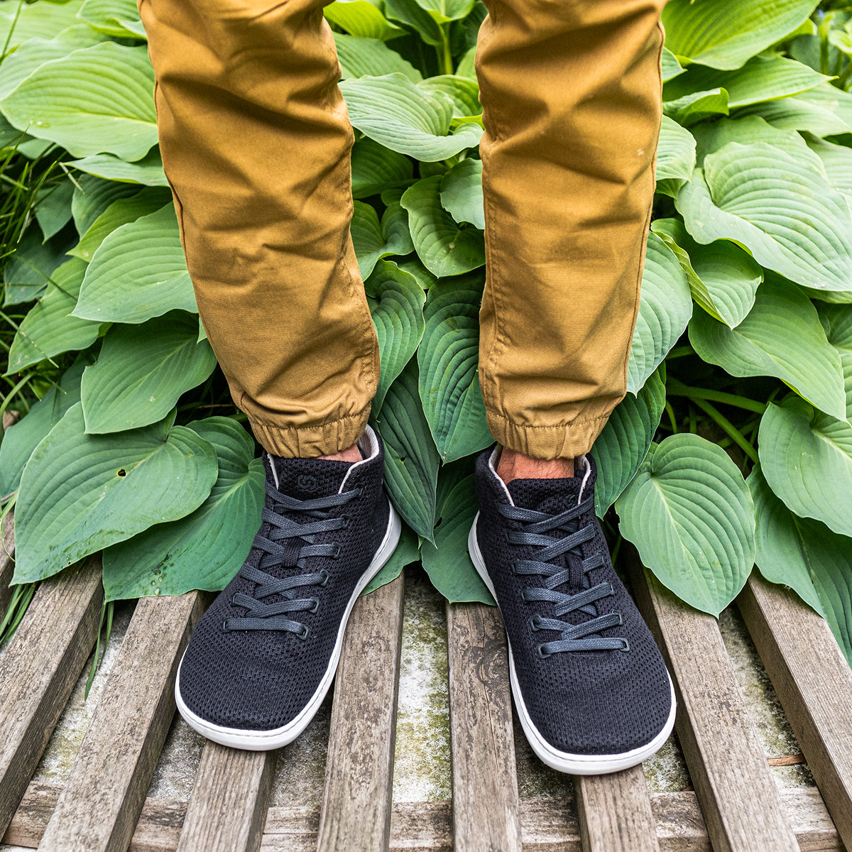 Globetrotter High Top – Navy Blue