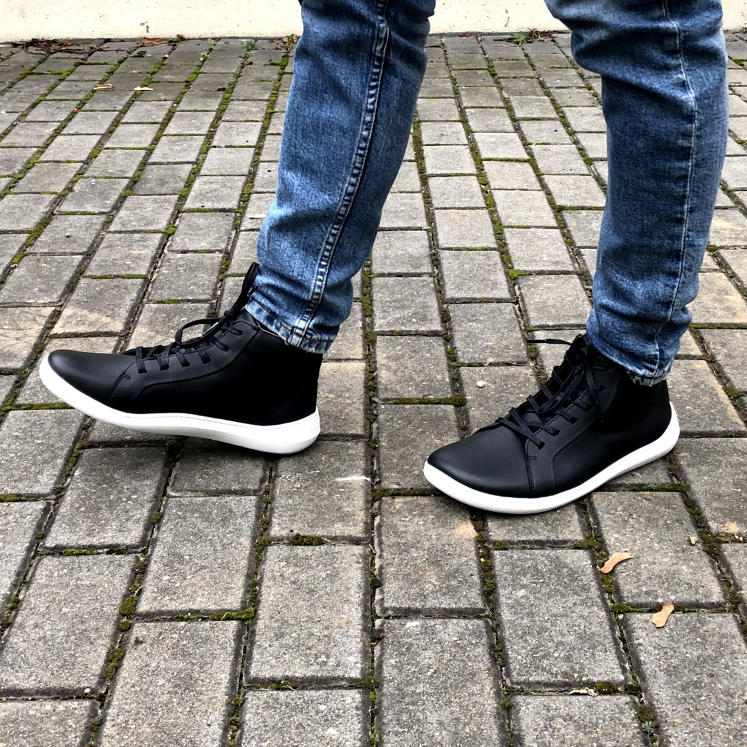 Moonwalker High Top – Black