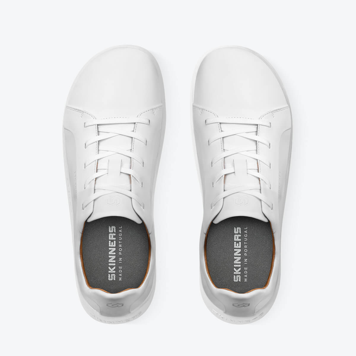 Moonwalker – White