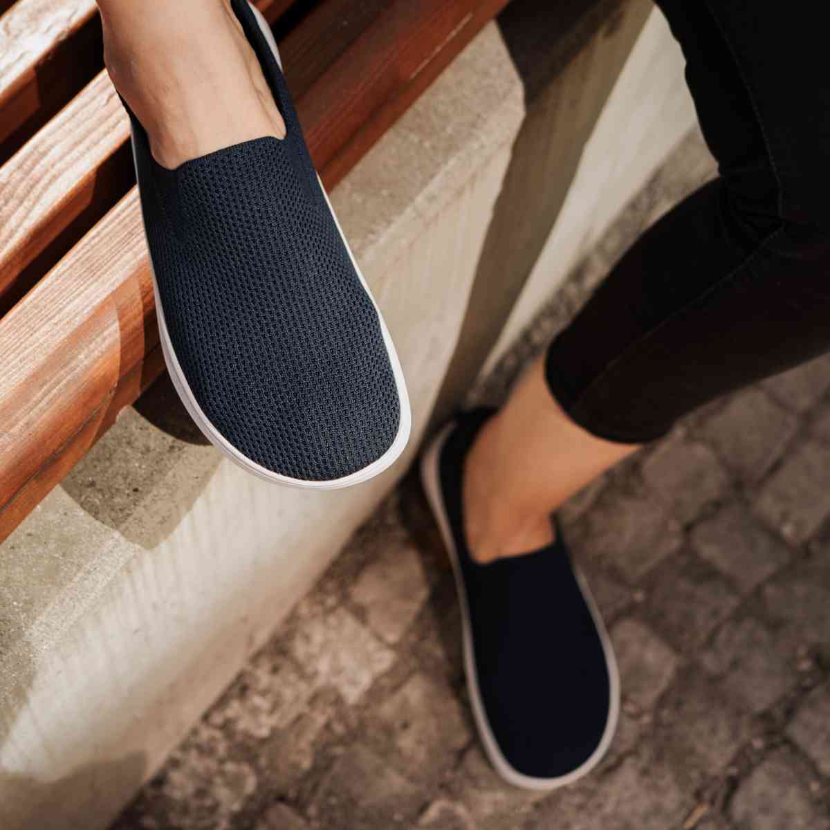 Seaker – Navy Blue