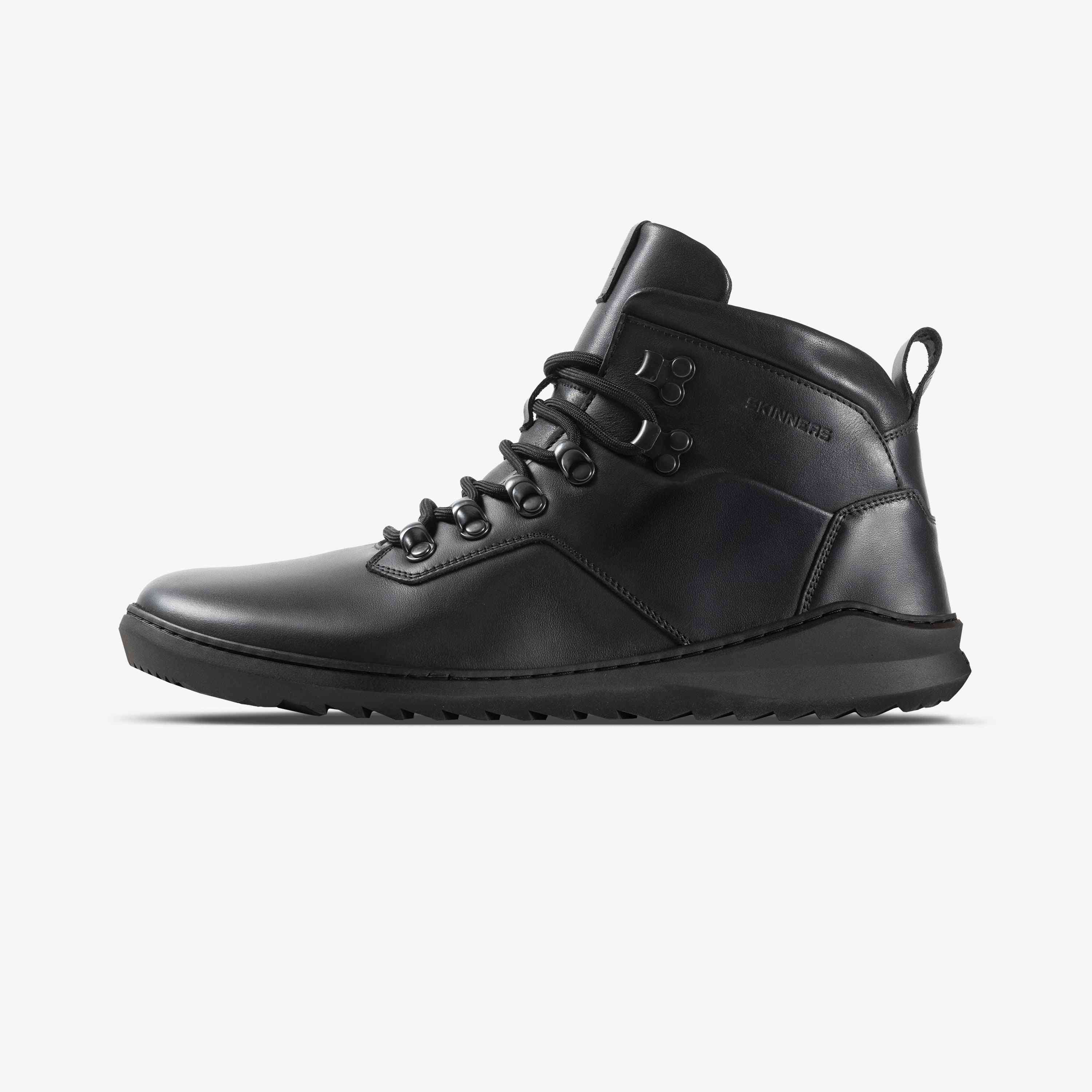 Cavalier – Black