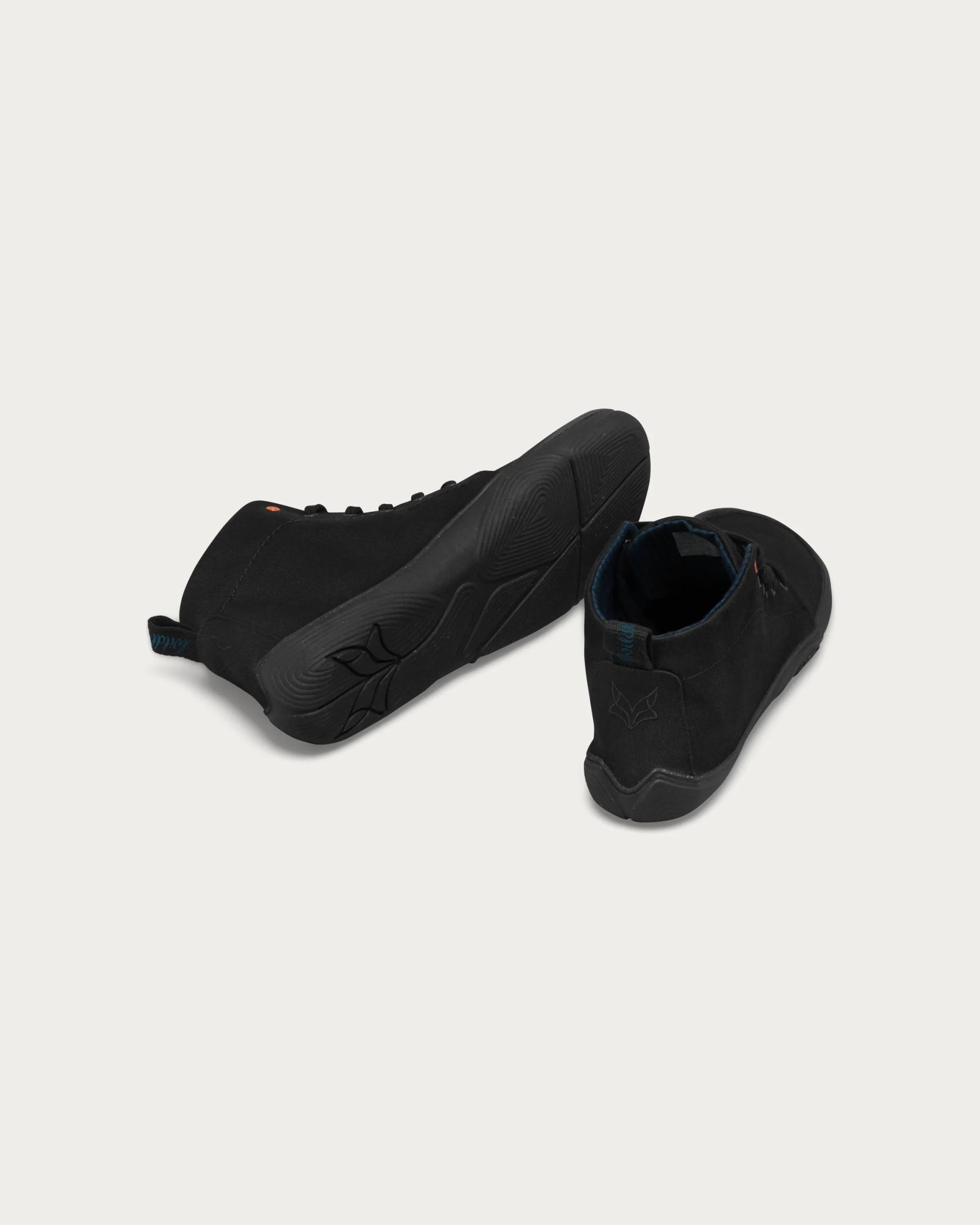 Atmodois – Black
