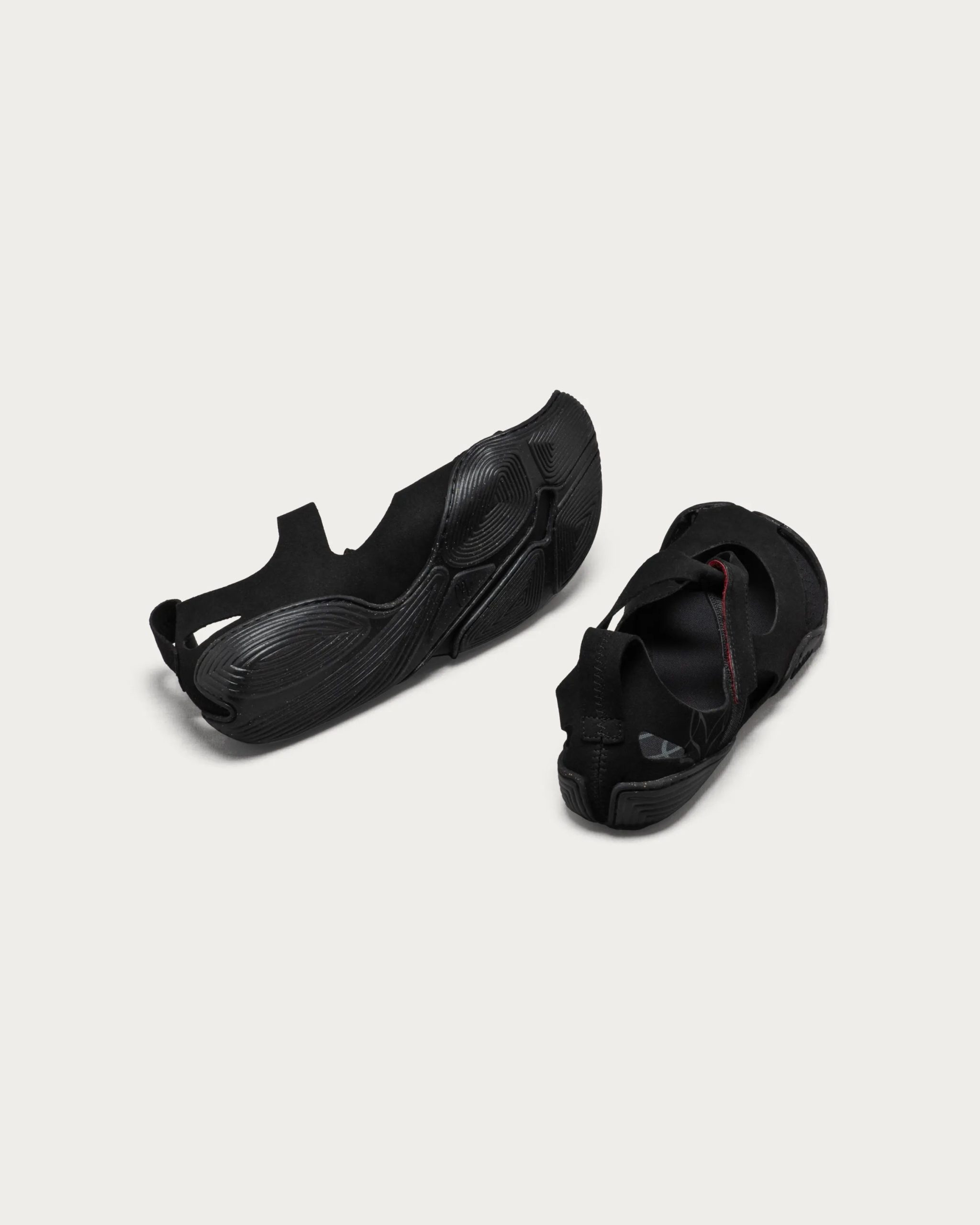 Feder – Onyx
