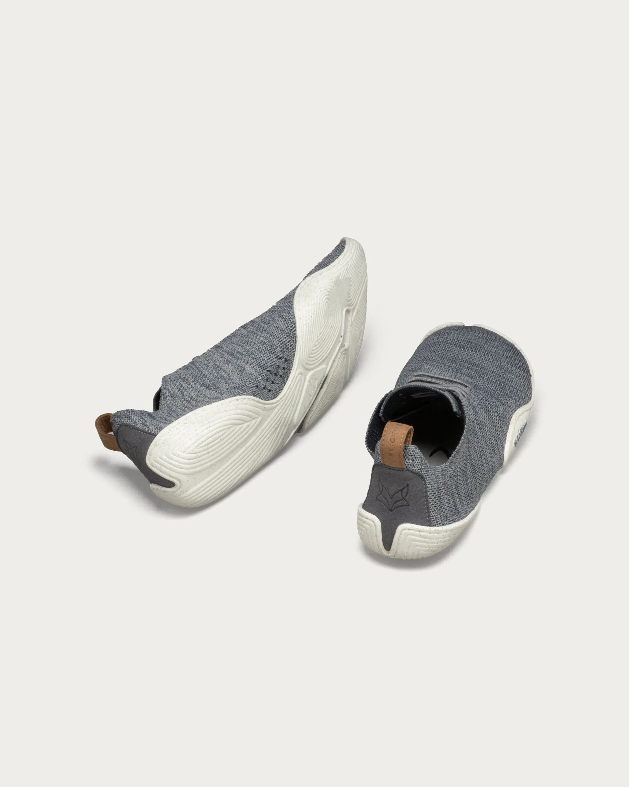 Nittugo – Gray