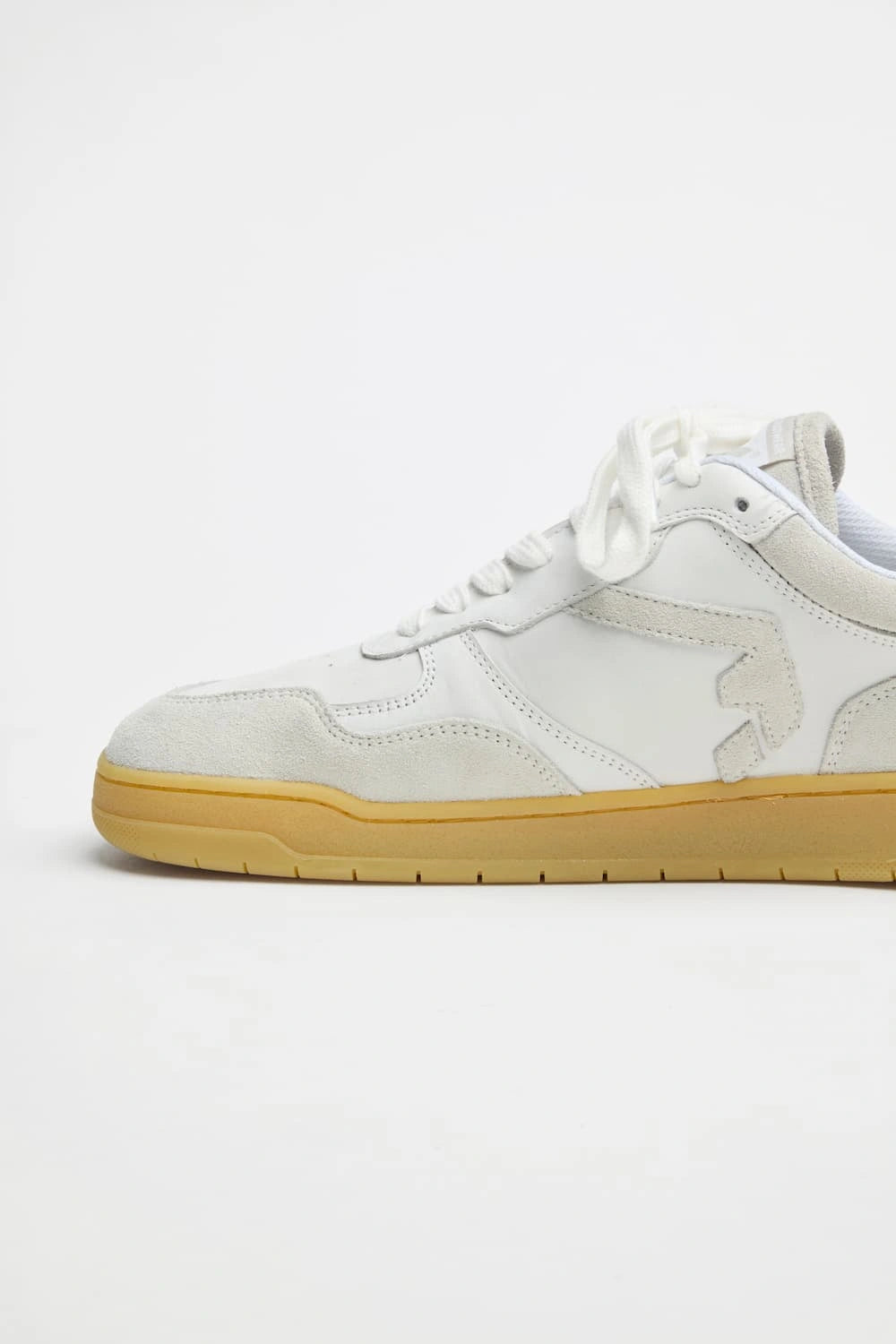 Nova – White/Gum