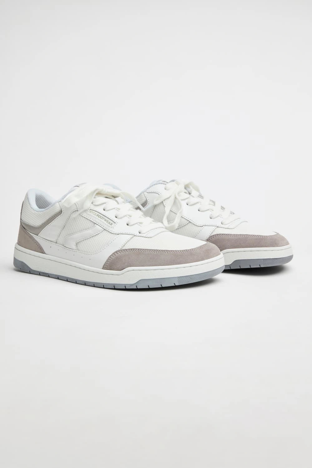 Nova Fly – White/Gray