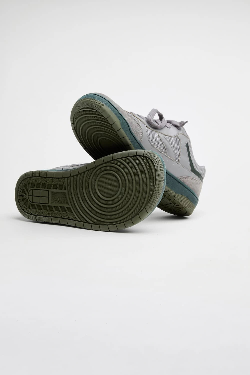 Nova Fly – Gray/Green