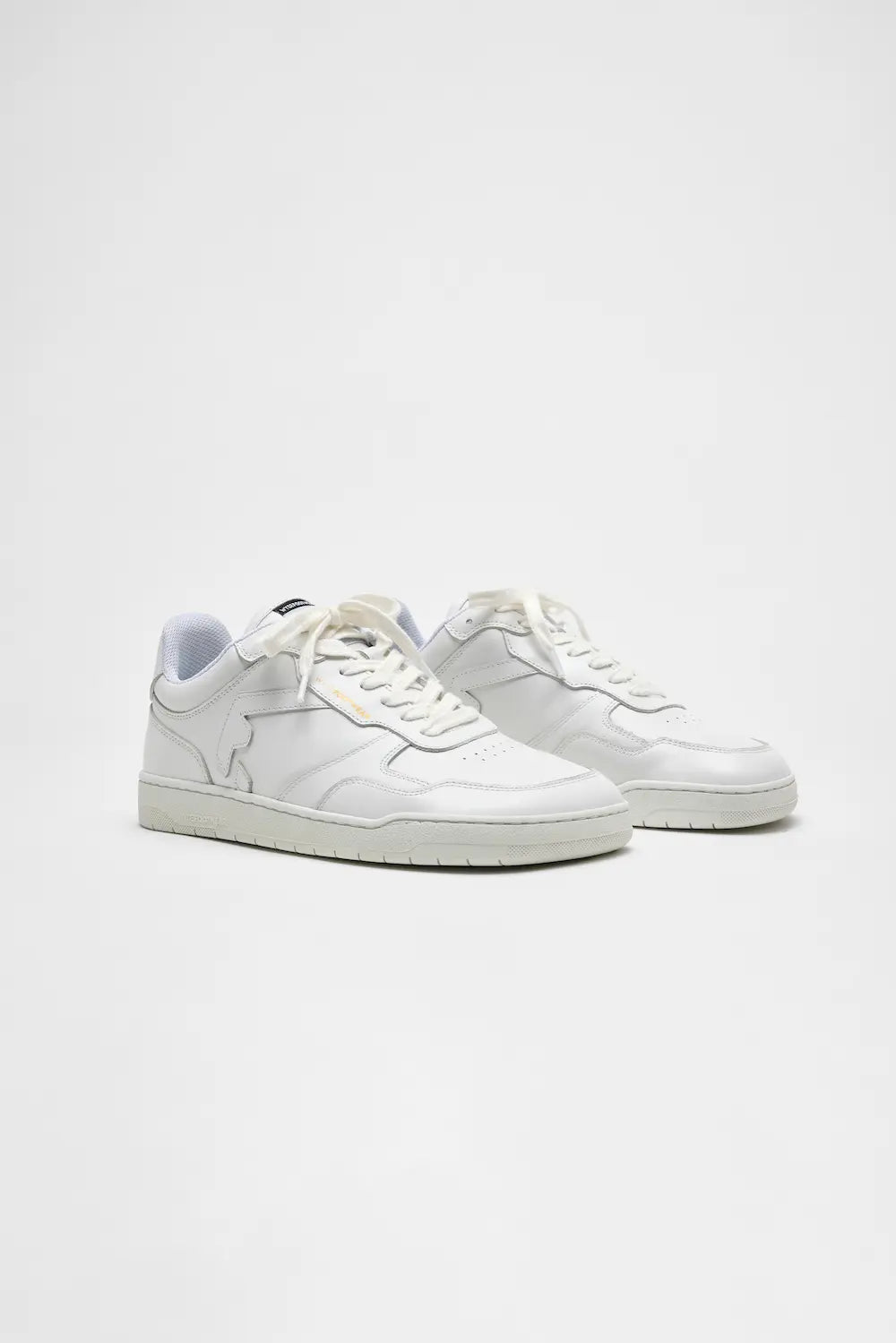 Nova – White